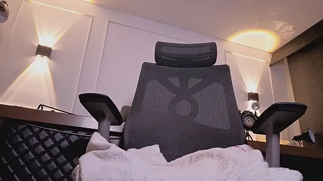 Snapshot of megan_vg chatting on April 2026 06:19:01 AM megan vg online show from April 2026 06:19:01 AM