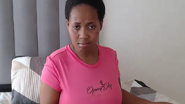 Snapshot of Tasha_xxx chatting on April 2026 12:14:01 PM Tasha xxx online show from April 2026 12:14:01 PM