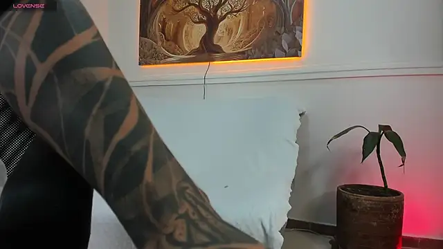 Snapshot of melody_ft_jesus chatting on March 2026 01:16:02 PM melody ft jesus online show from March 2026 01:16:02 PM