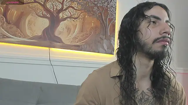 Snapshot of melody_ft_jesus chatting on April 2026 07:26:01 PM melody ft jesus online show from April 2026 07:26:01 PM