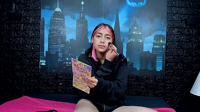 Snapshot of PinkyyPieee_ chatting on March 2026 11:49:02 AM PinkyyPieee online show from March 2026 11:49:02 AM