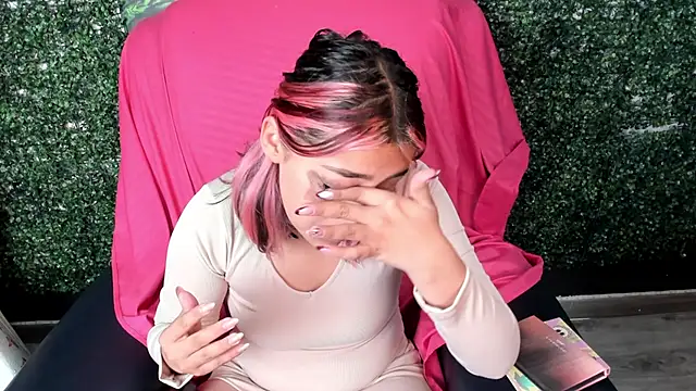 Snapshot of PinkyyPieee_ chatting on April 2026 11:55:02 AM PinkyyPieee online show from April 2026 11:55:02 AM