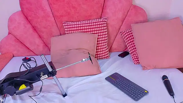 Meganlove   online show from May 2026 03:02:02 AM