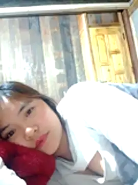Snapshot of YAONIKUTE chatting on April 2026 01:35:02 PM YAONIKUTE online show from April 2026 01:35:02 PM
