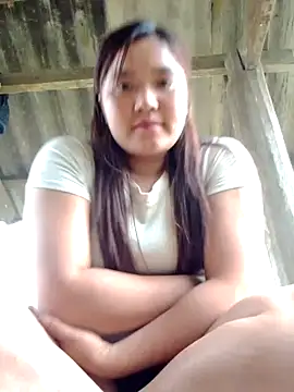 Snapshot of YAONIKUTE chatting on April 2026 10:24:01 AM YAONIKUTE online show from April 2026 10:24:01 AM