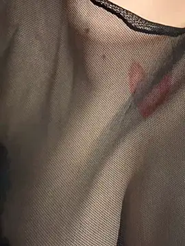 Snapshot of RedheadQueen_ chatting on April 2026 01:29:02 PM RedheadQueen online show from April 2026 01:29:02 PM