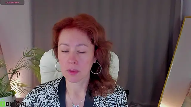 LeticiaRomano online show from April 2026 03:57:01 AM