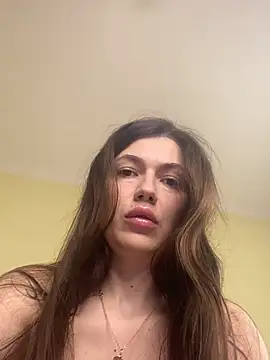 Snapshot of Cutee_Erika chatting on March 2026 01:26:02 PM Cutee Erika online show from March 2026 01:26:02 PM