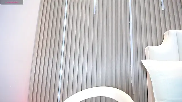 Snapshot of ZafiroCat chatting on April 2026 06:19:01 AM ZafiroCat online show from April 2026 06:19:01 AM