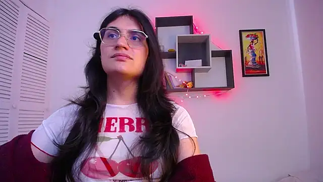 selene cutie online show from March 2026 04:24:02 PM