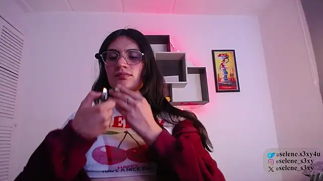 selene cutie online show from March 2026 11:21:02 PM