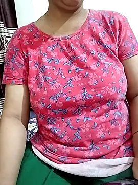 Snapshot of Miss-Akhi5500 chatting on April 2026 11:17:01 PM Miss-Akhi5500 online show from April 2026 11:17:01 PM