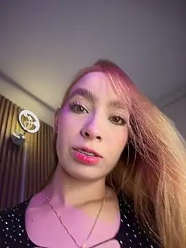 Snapshot of Isabella_gaviria chatting on March 2026 02:00:01 AM Isabella gaviria online show from March 2026 02:00:01 AM