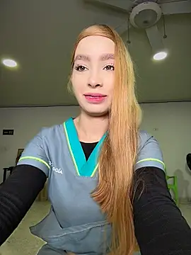 Snapshot of Isabella_gaviria chatting on April 2026 12:16:02 AM Isabella gaviria online show from April 2026 12:16:02 AM