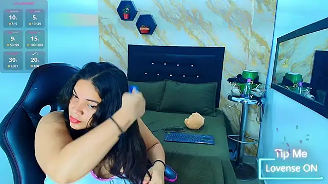 Snapshot of scarlettt__joness chatting on March 2026 03:07:02 AM scarlettt joness online show from March 2026 03:07:02 AM