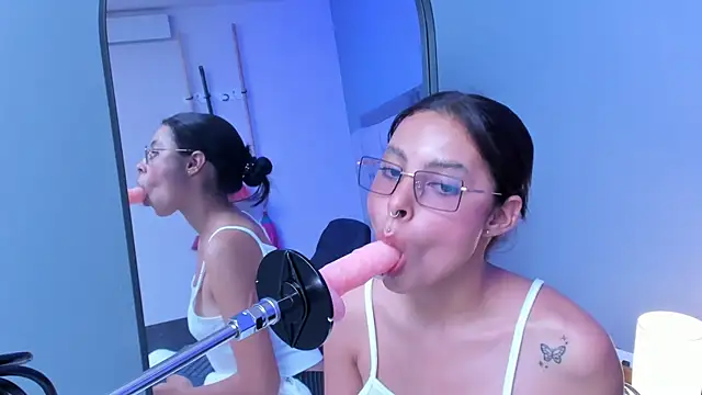 Snapshot of Lia_owenss chatting on March 2026 07:17:02 PM Lia owenss online show from March 2026 07:17:02 PM