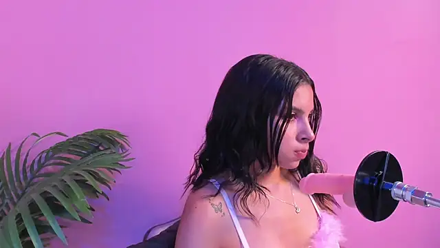 Snapshot of Lia_owenss chatting on April 2026 06:59:02 PM Lia owenss online show from April 2026 06:59:02 PM