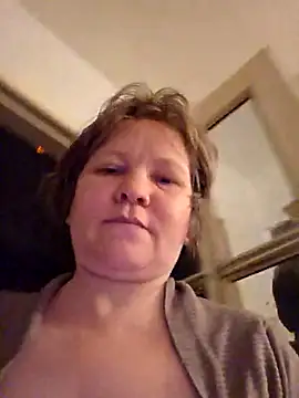 Snapshot of _LOLA-LOLA_ chatting on April 2026 04:56:02 PM LOLA-LOLA online show from April 2026 04:56:02 PM