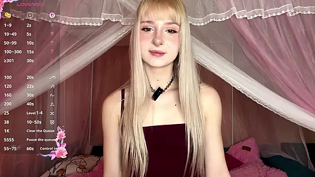 OnlyEva1 online show from March 2026 09:13:01 AM