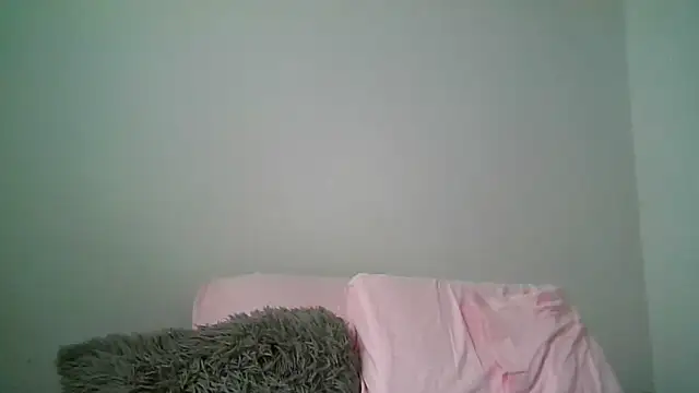 Snapshot of yanick931 chatting on April 2026 03:10:02 PM yanick931 online show from April 2026 03:10:02 PM