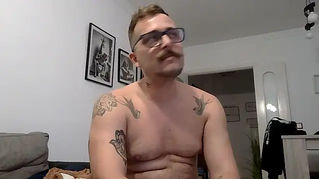 Snapshot of yanick931 chatting on April 2026 12:56:01 AM yanick931 online show from April 2026 12:56:01 AM