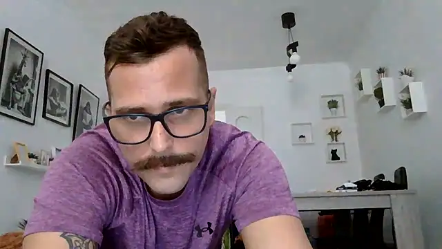 Snapshot of yanick931 chatting on July 2026 10:50:01 AM yanick931 online show from July 2026 10:50:01 AM