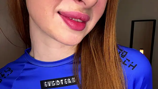 SkyAlice01 online show from March 2026 04:18:02 AM