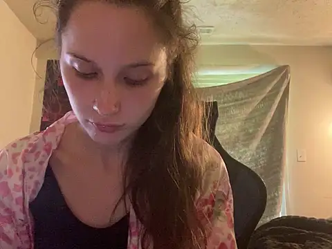 Snapshot of urfavgamergurl chatting on July 2026 08:33:02 PM urfavgamergurl online show from July 2026 08:33:02 PM