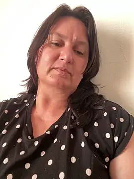 Snapshot of MirkaMag chatting on April 2026 12:35:01 PM MirkaMag online show from April 2026 12:35:01 PM