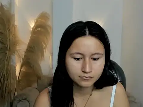 isabella grace18 online show from April 2026 01:49:01 PM