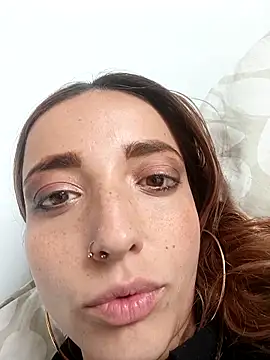 sidneey lovee online show from April 2026 07:42:01 PM