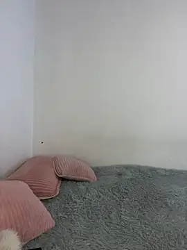 Snapshot of sylphiee_ chatting on March 2026 03:13:01 AM sylphiee online show from March 2026 03:13:01 AM