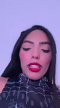 Snapshot of sylphiee_ chatting on April 2026 05:24:01 AM sylphiee online show from April 2026 05:24:01 AM