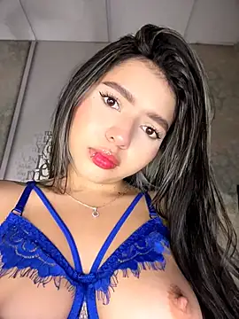 Snapshot of LolliePopsXXX chatting on April 2026 01:06:02 PM LolliePopsXXX online show from April 2026 01:06:02 PM