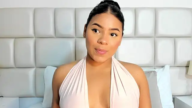 lilly williamss online show from April 2026 07:47:01 PM