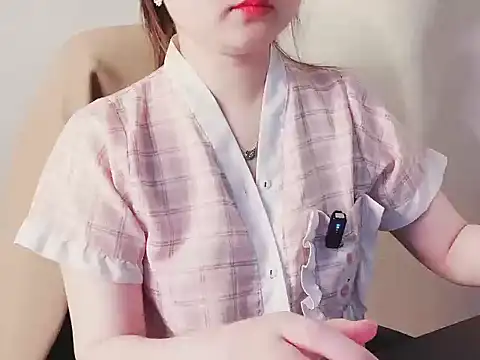 Snapshot of hunhun122 chatting on March 2026 06:22:02 PM hunhun122 online show from March 2026 06:22:02 PM