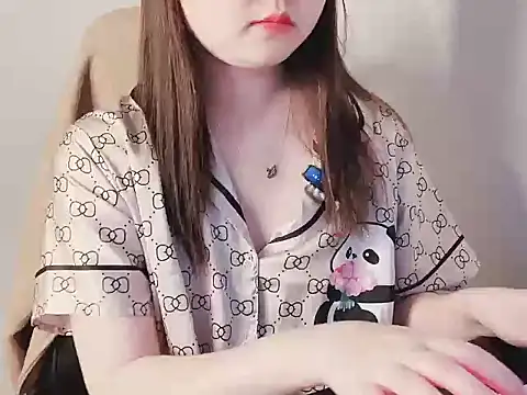 Snapshot of hunhun122 chatting on March 2026 05:51:02 PM hunhun122 online show from March 2026 05:51:02 PM