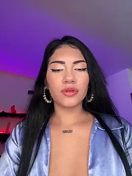 Fox couplee69 online show from May 2026 02:33:01 PM