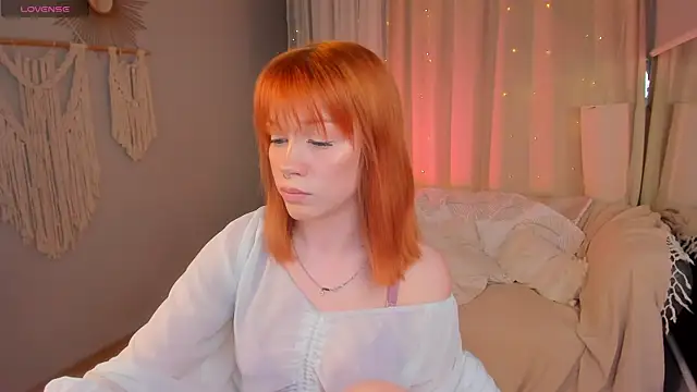 Snapshot of lisa_sunny_ chatting on April 2026 04:25:01 PM lisa sunny online show from April 2026 04:25:01 PM