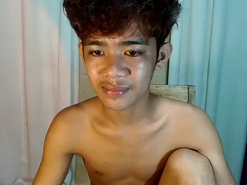 Snapshot of boynextdoorjosh chatting on April 2026 03:53:02 PM boynextdoorjosh online show from April 2026 03:53:02 PM