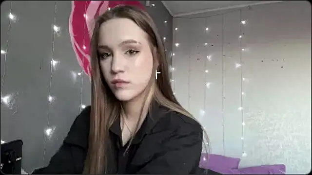 AnnaWasp online show from March 2026 05:13:02 AM