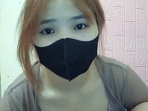 Snapshot of VyVy18 chatting on March 2026 01:22:02 PM VyVy18 online show from March 2026 01:22:02 PM