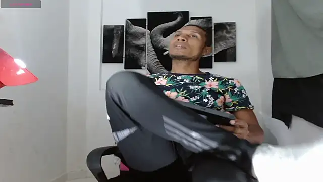 chrisramosv online show from March 2026 10:47:02 PM