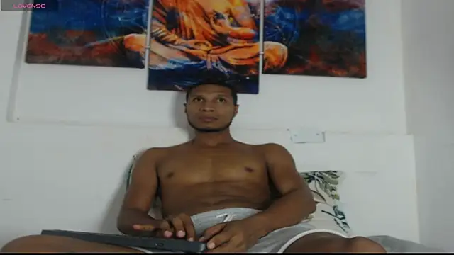 chrisramosv online show from April 2026 11:10:02 PM