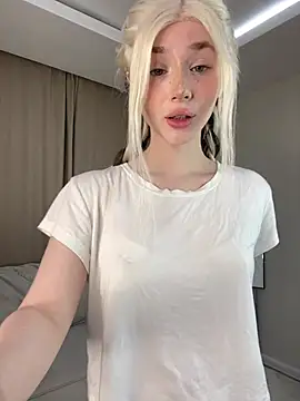 KittiLin online show from April 2026 09:37:02 PM