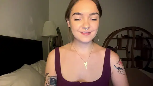 Snapshot of RoxyWet chatting on June 2026 01:26:01 PM RoxyWet online show from June 2026 01:26:01 PM