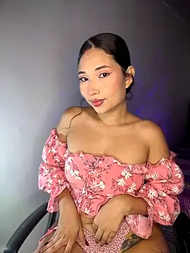 Snapshot of iamkyliewest chatting on March 2026 05:45:02 AM iamkyliewest online show from March 2026 05:45:02 AM