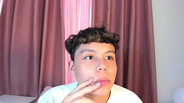 chico medusa online show from March 2026 07:53:02 PM