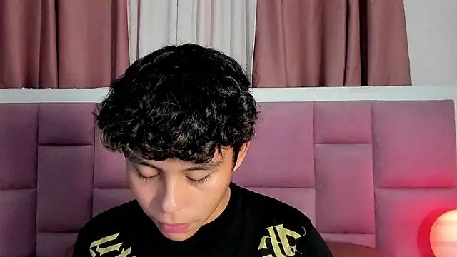 chico medusa online show from May 2026 08:39:01 PM