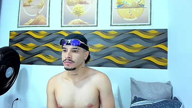 Leon Hotx online show from April 2026 02:34:01 AM